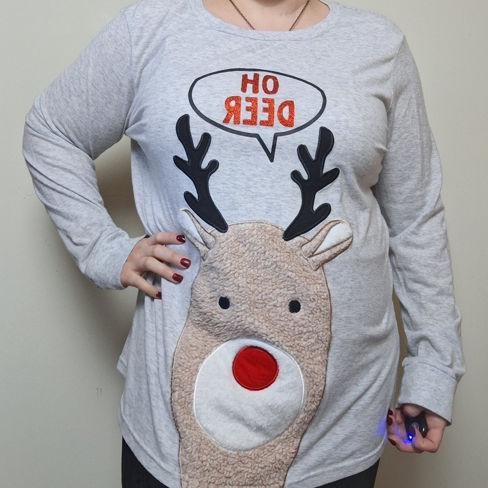 Holiday Time Heather Gray Reindeer Long Sleeve Crew Neck Sleep Pajama Shirt